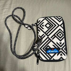 Kavu Wallet Crossbody